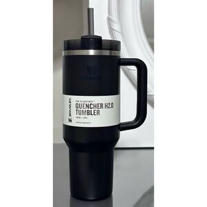 Stanley Quencher H2.0 FlowState‎ Tumbler 40oz, BLACK 2.0
